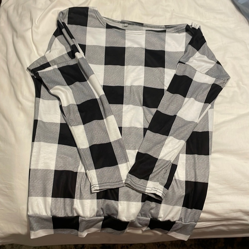Black and white plaid off the shoulder top.  Super cute!